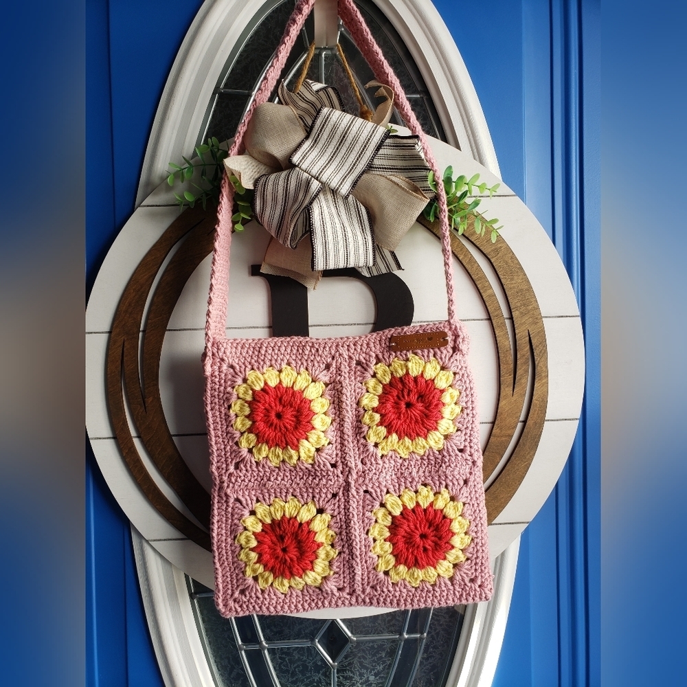 Handmade Crochet Leese Shoulder Bag